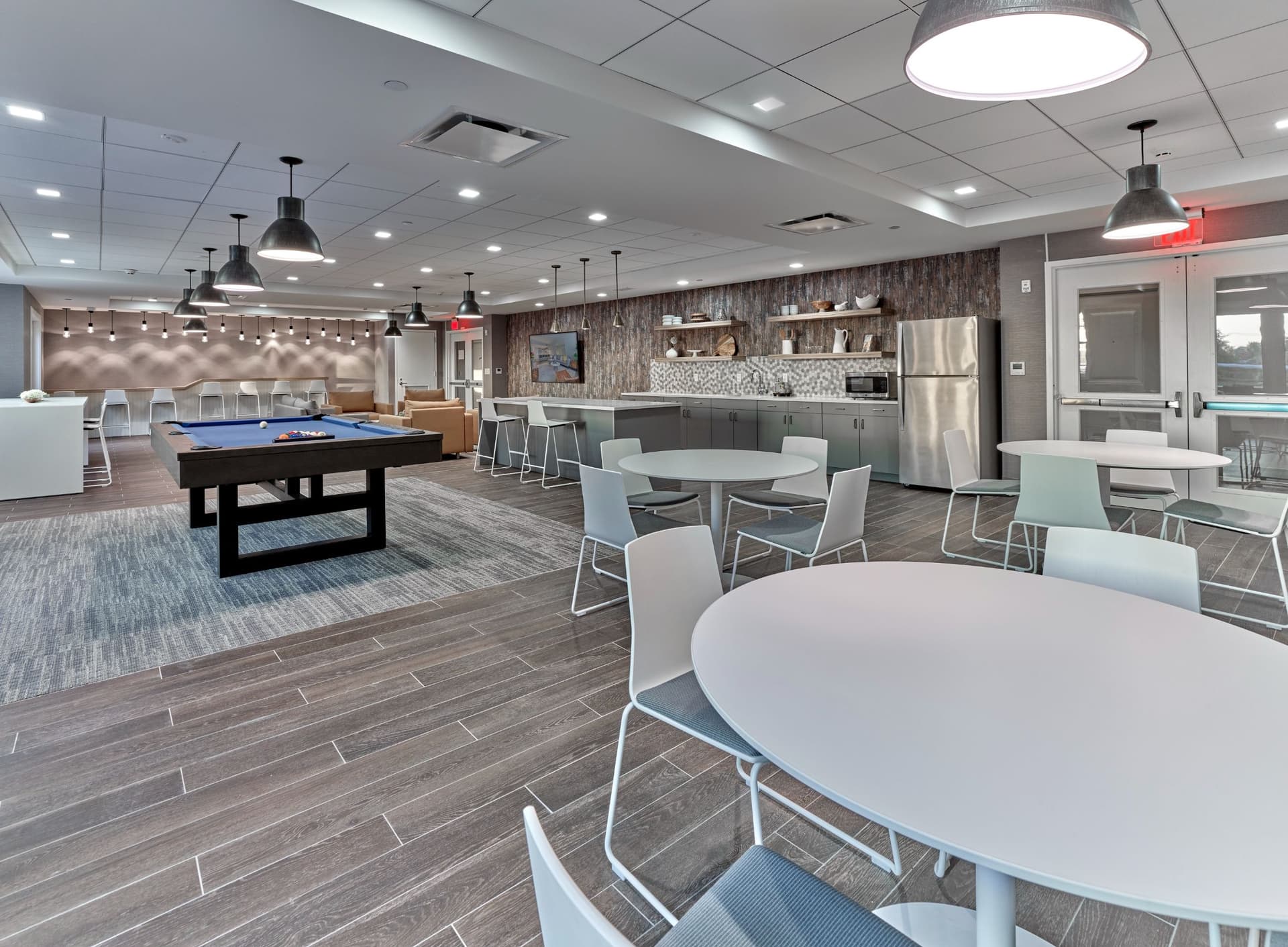 Woodcrest Oceanside Indoor & Outdoor Lifestyle Amenities