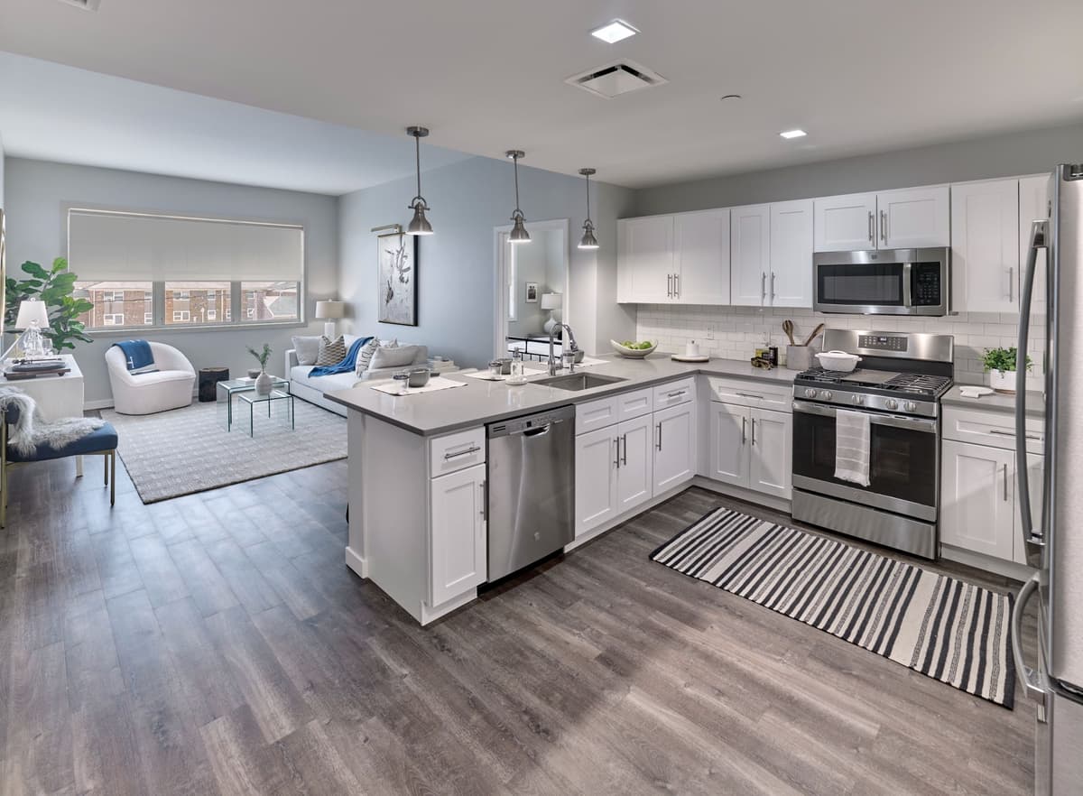 Woodcrest Oceanside Studio, 1 & 2 Bedroom Luxury Rentals